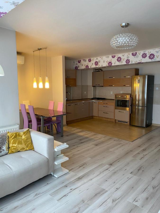 Apartament Avana Орадеа Екстериор снимка